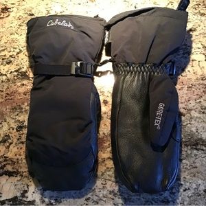 Cabela’s Men’s Large Gore-Tex/ leather mittens